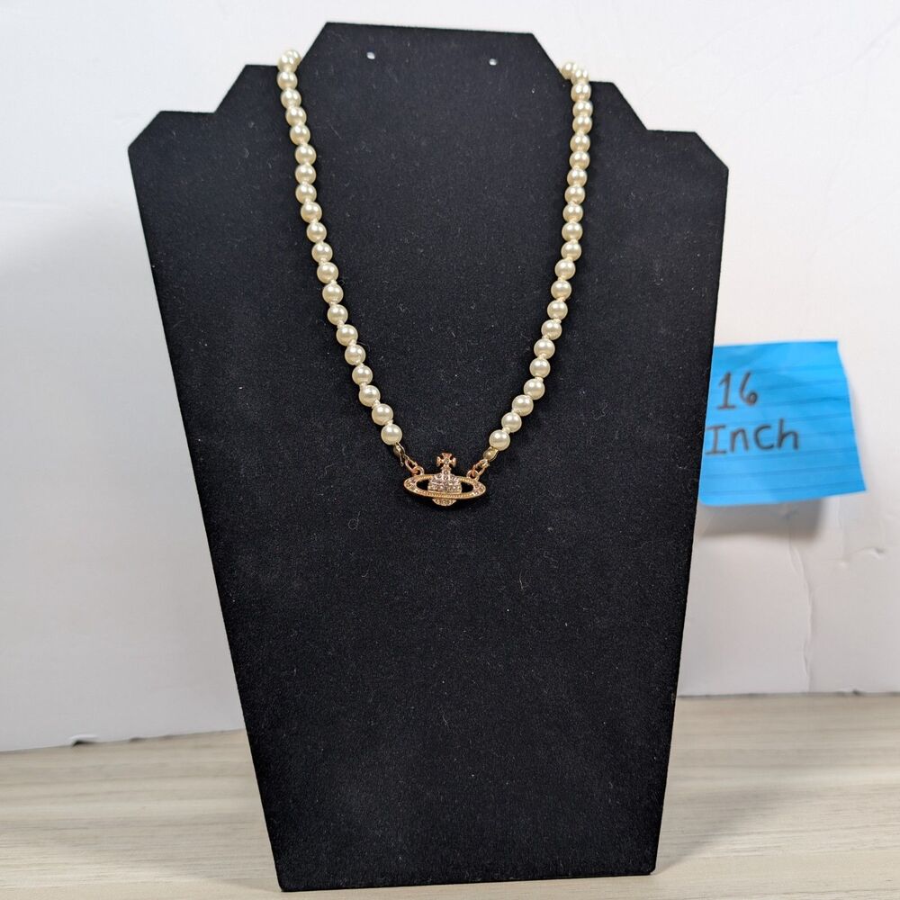 Pearl Necklace Orb Pendant Gold Tone Rhinestone 16” Choker Style